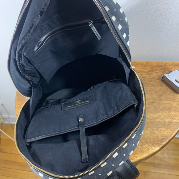 Want les essentiels dé là vie  unisex backpack - Picture 13 of 14